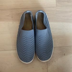 Sonoma fabric shoes light blue